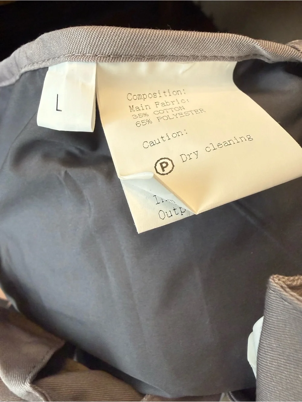 N/A vest circulating outside